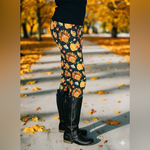 OS NEW Womens Thanksgiving Turkey Leggings Signature Luxe Soft Yoga Pants - Picture 3 of 14